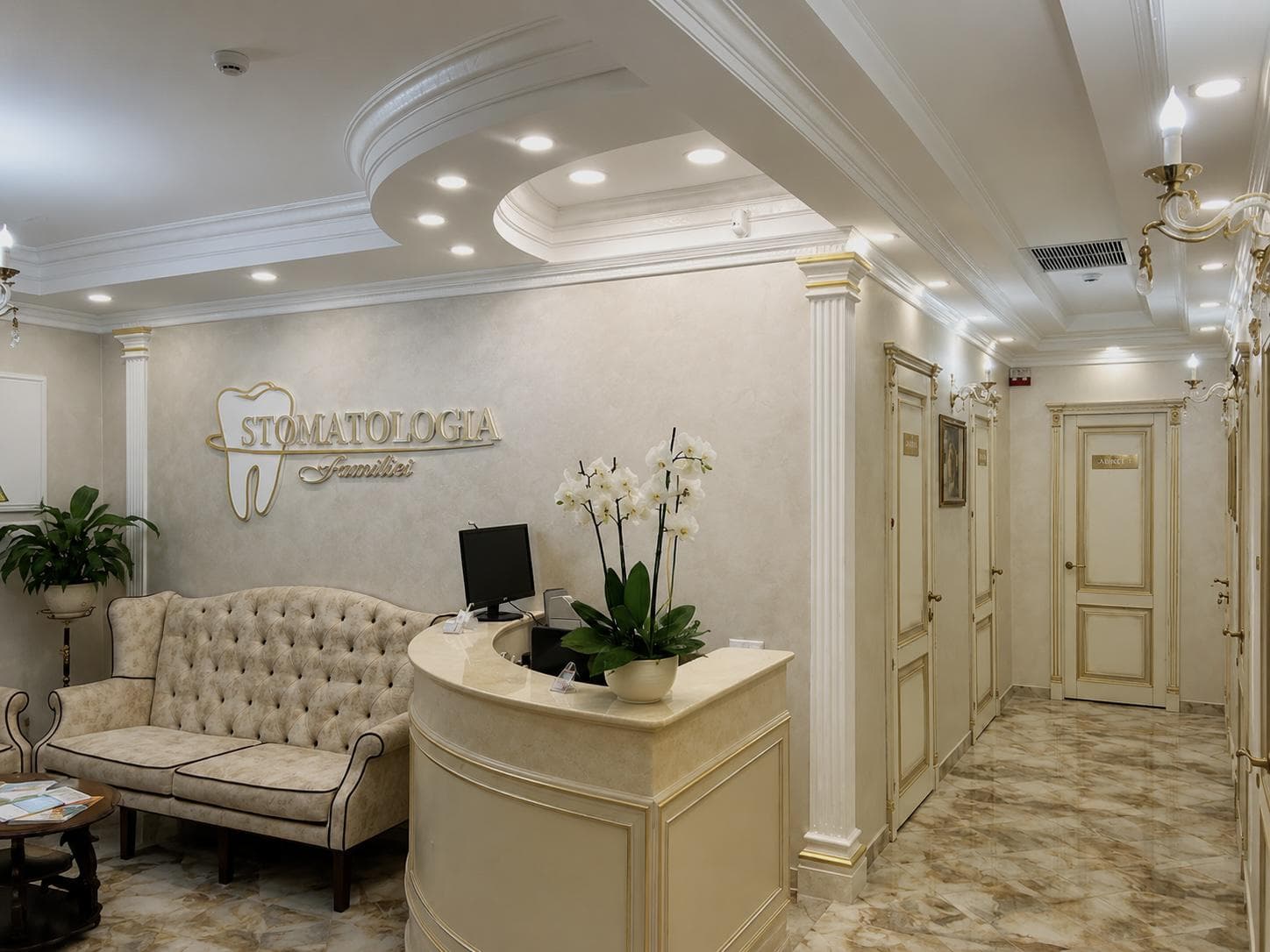 Recepția clinicii Stomatologia Familiei